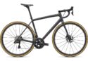 Specialized S-Works Aethos Frontansicht in der Farbe Carbon / Chameleon Eyris Color Run / Chrome Foil
