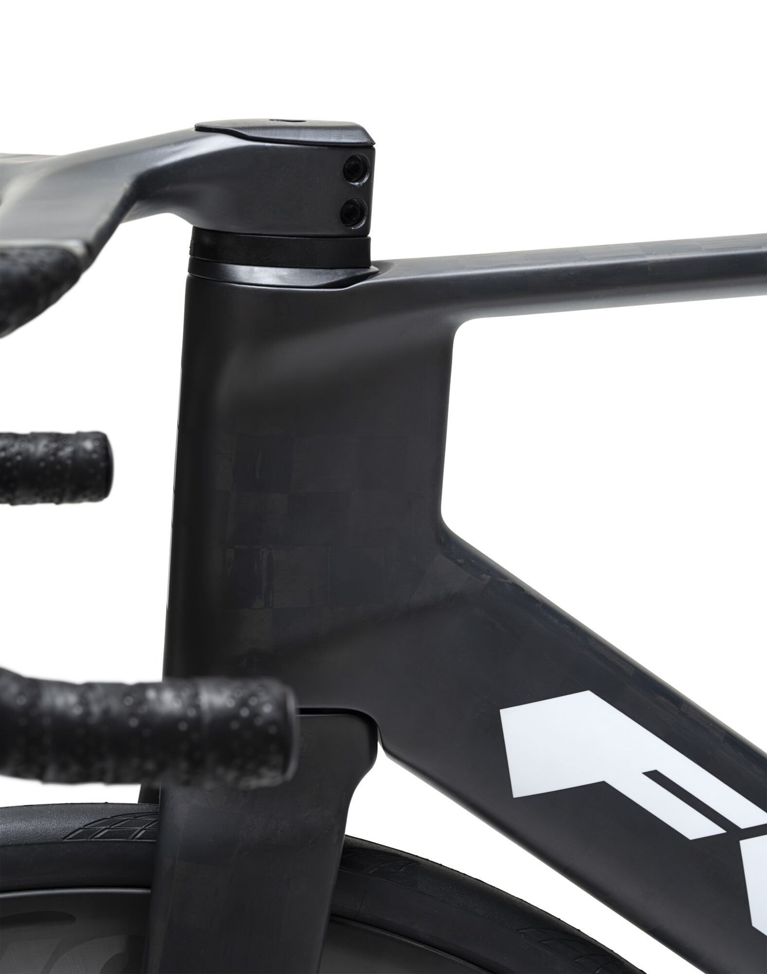 Felt Nexar Reach Felt NEXAR Aero Rennrad Detailansicht, Steuersatz, leicht erhöhter Stack